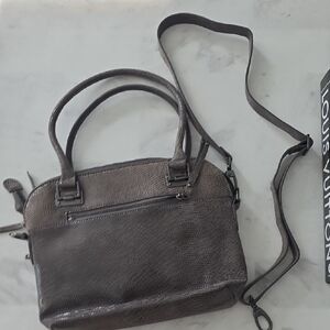 CHEZ Fine LEATHER Bag